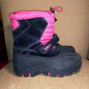 Totes Kid's Black and Pink Winter Snow Boots Size 3
